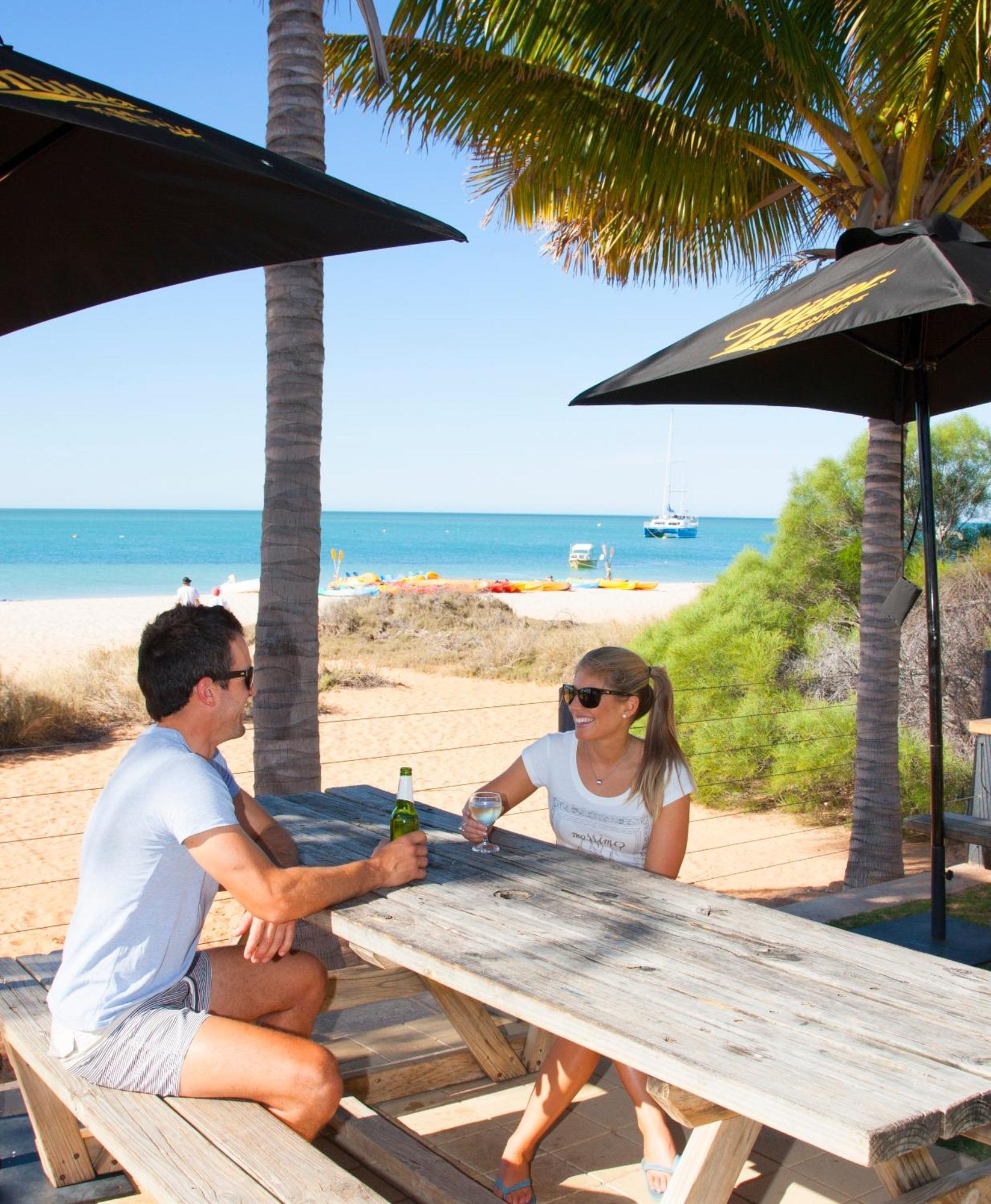 Rac Monkey Mia Dolphin Resort Bagian luar foto