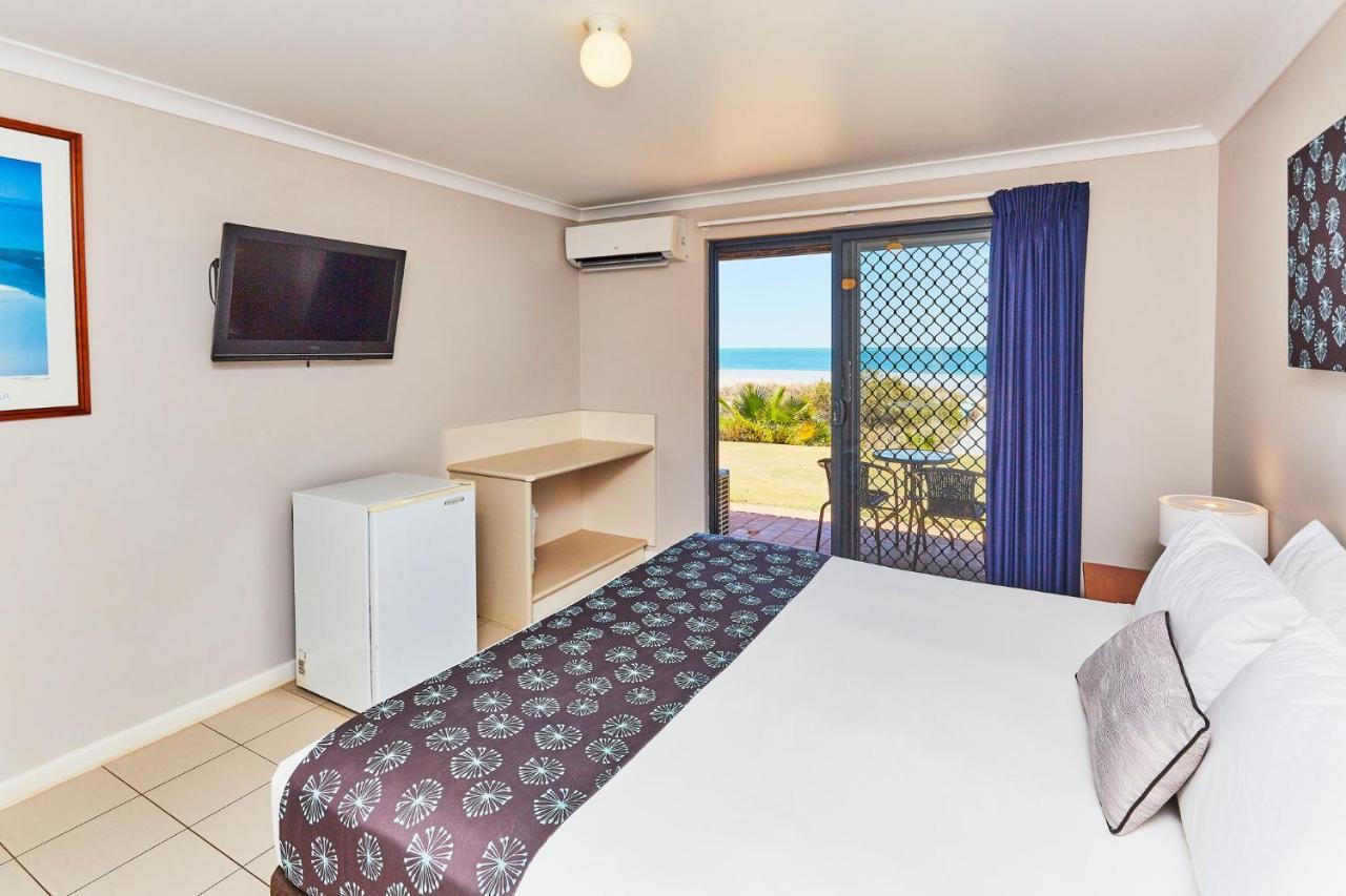 Rac Monkey Mia Dolphin Resort Bagian luar foto